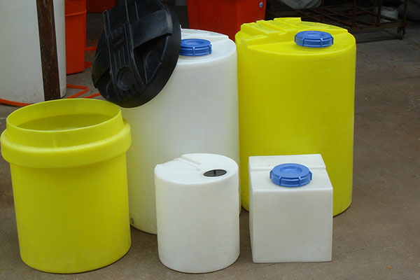 PE加药箱 PE加药箱