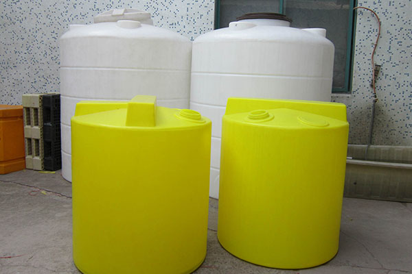 PE加药箱 PE加药箱