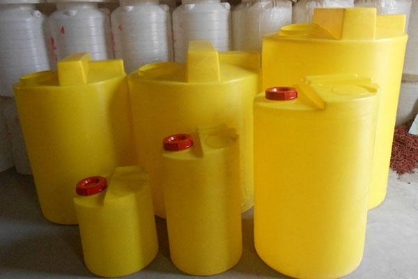 PE加药箱 PE加药箱