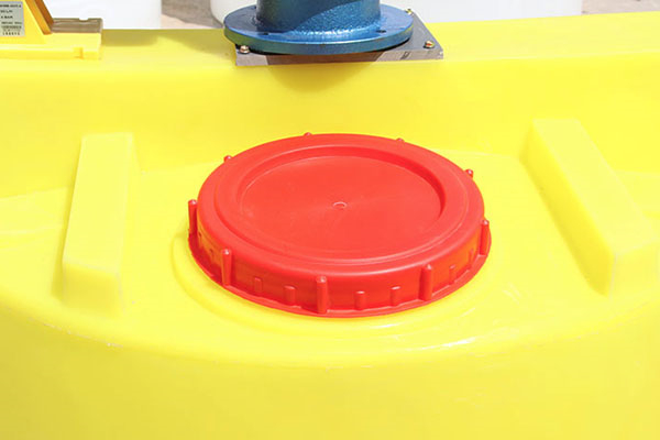 PE加药箱 PE加药箱